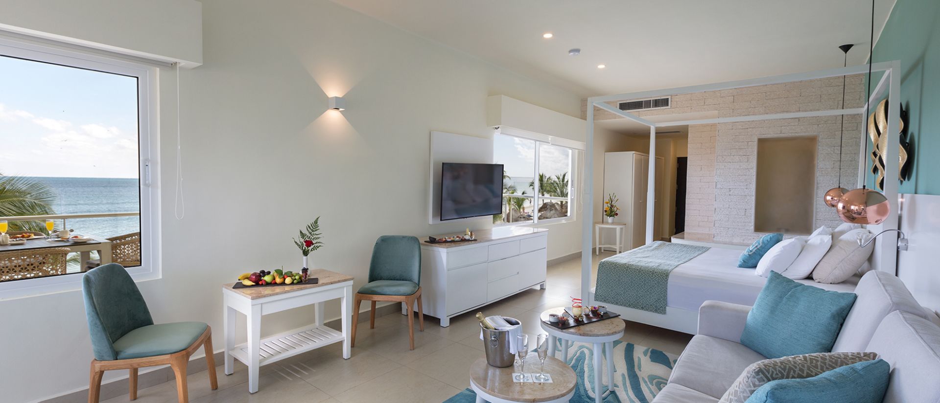 Azul-Beach-Riviera-Cancun-Resort-Luxury-Suite
