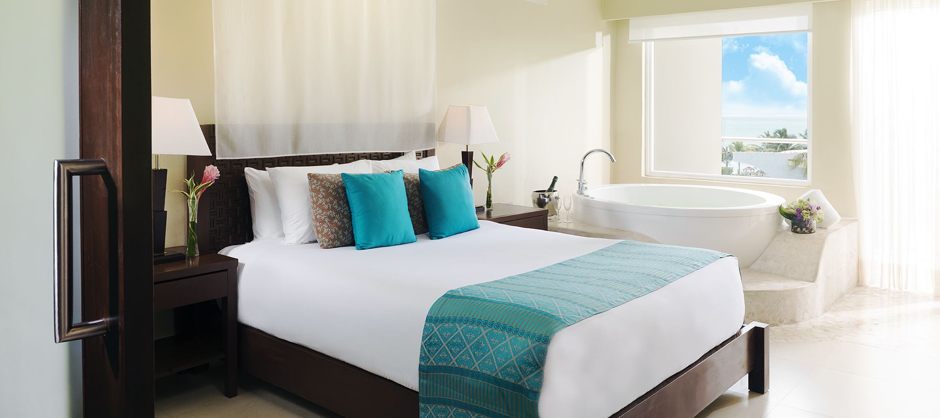 Azul-Beach-Riviera-Cancun-Resort-Suite