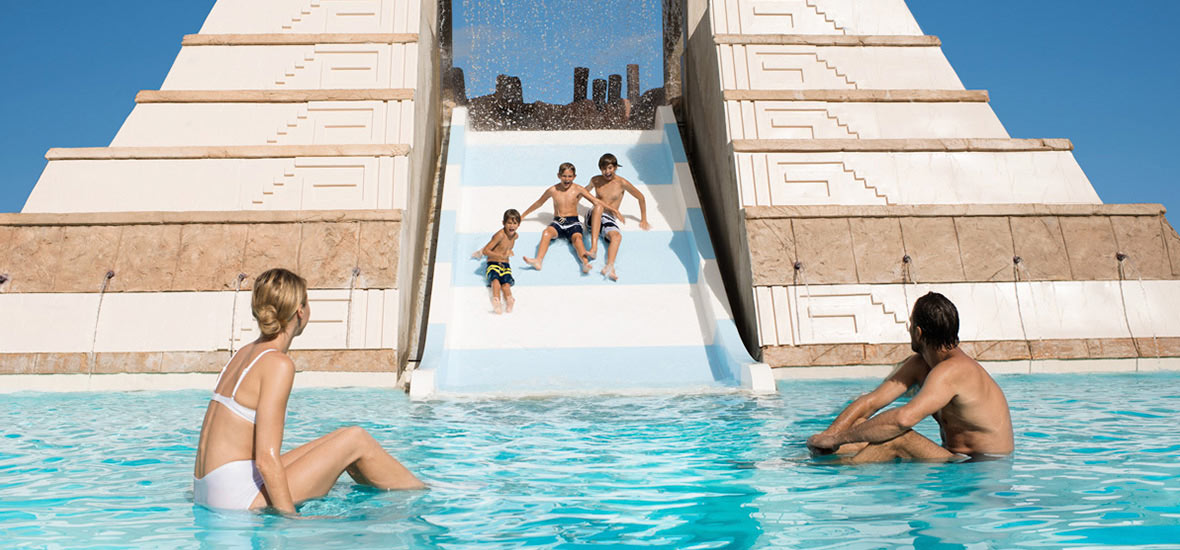 Finest-Playa-Mujeres-water-slide