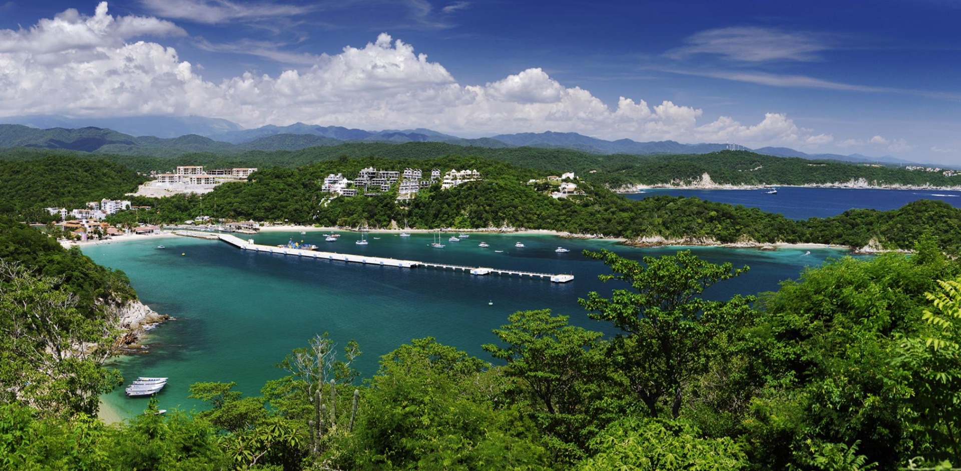 Huatulco+Mexico