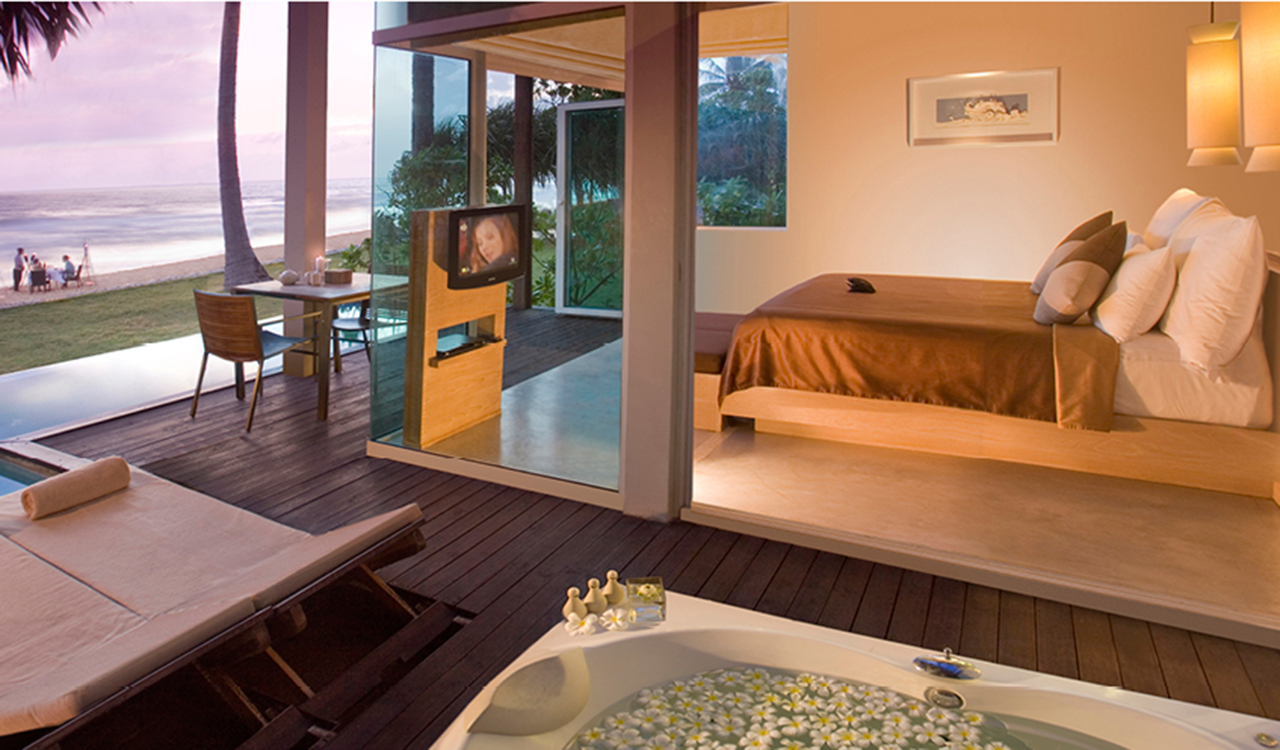 aleenta-phuket-pool-suites