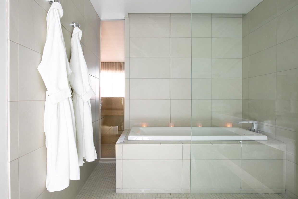 Civina-Wellness-Resort-Bathroom