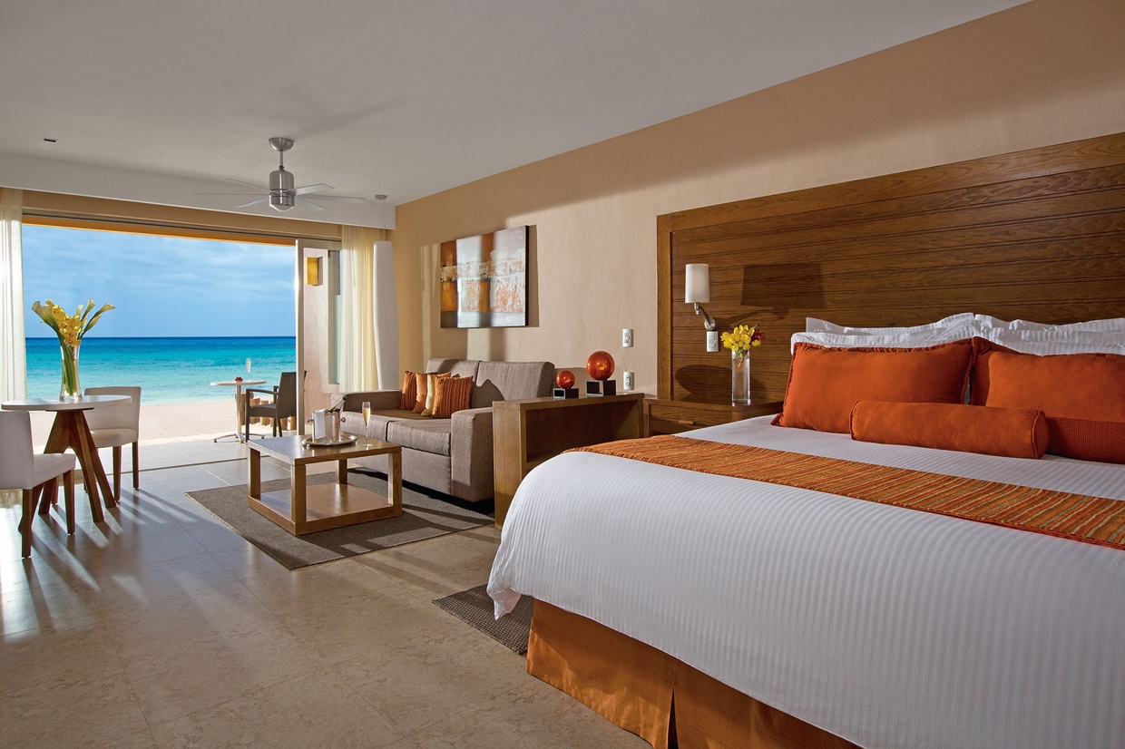 Secrets-Aura-Cozumel-Preferred-Club-Suite