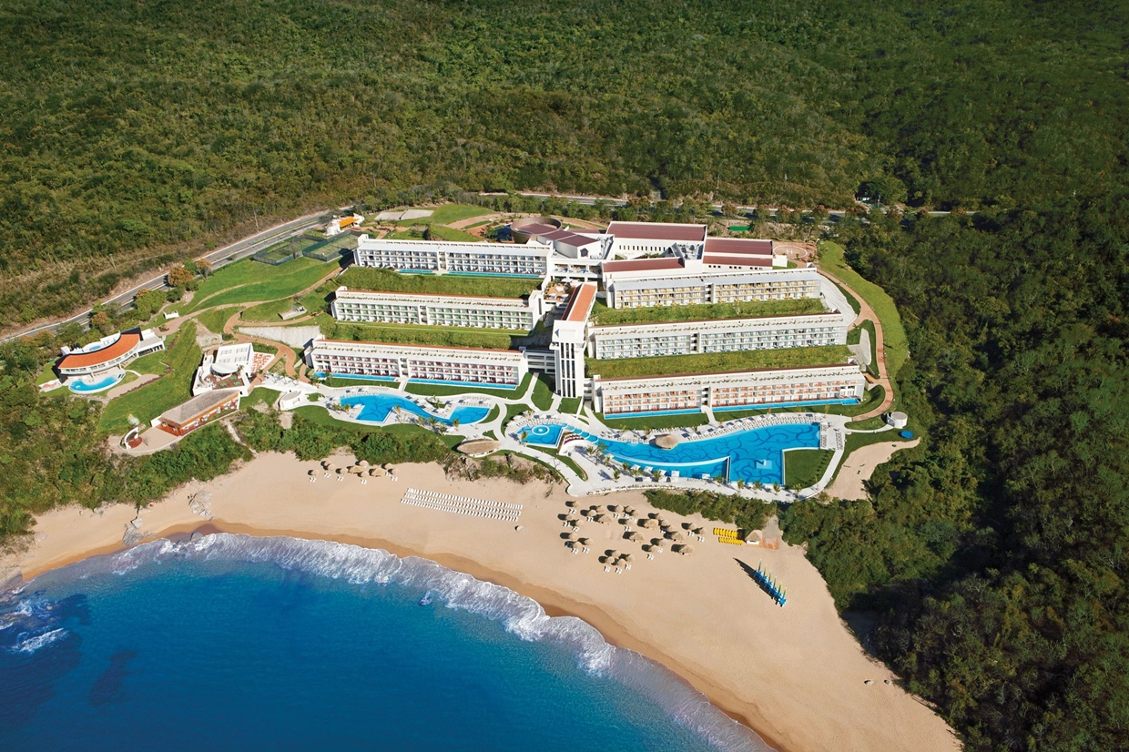 Secrets-Huatulco-Resort-Spa-Beachview