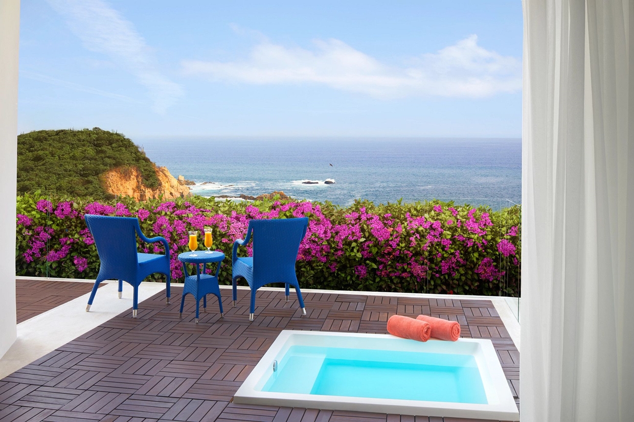 Secrets-Huatulco-Resort-Spa-Luxury-View