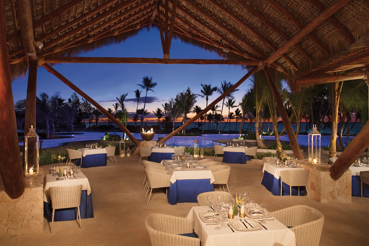 Secrets-Huatulco-Resort-Spa-Oceana-Restaurant
