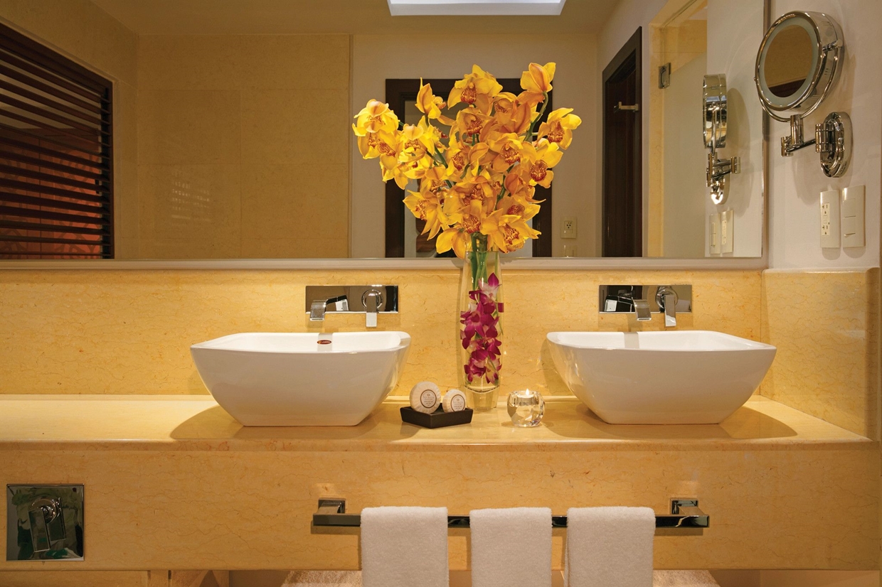 Secrets-Playa-Mujeres-Cancun-Bathroom