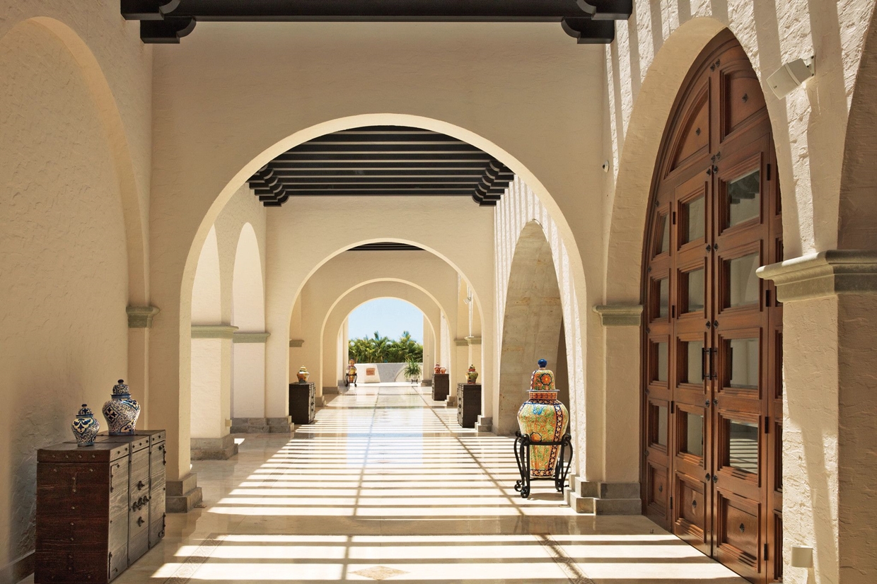 Secrets-Puerto-Los-Cabos-Resort-Hallway