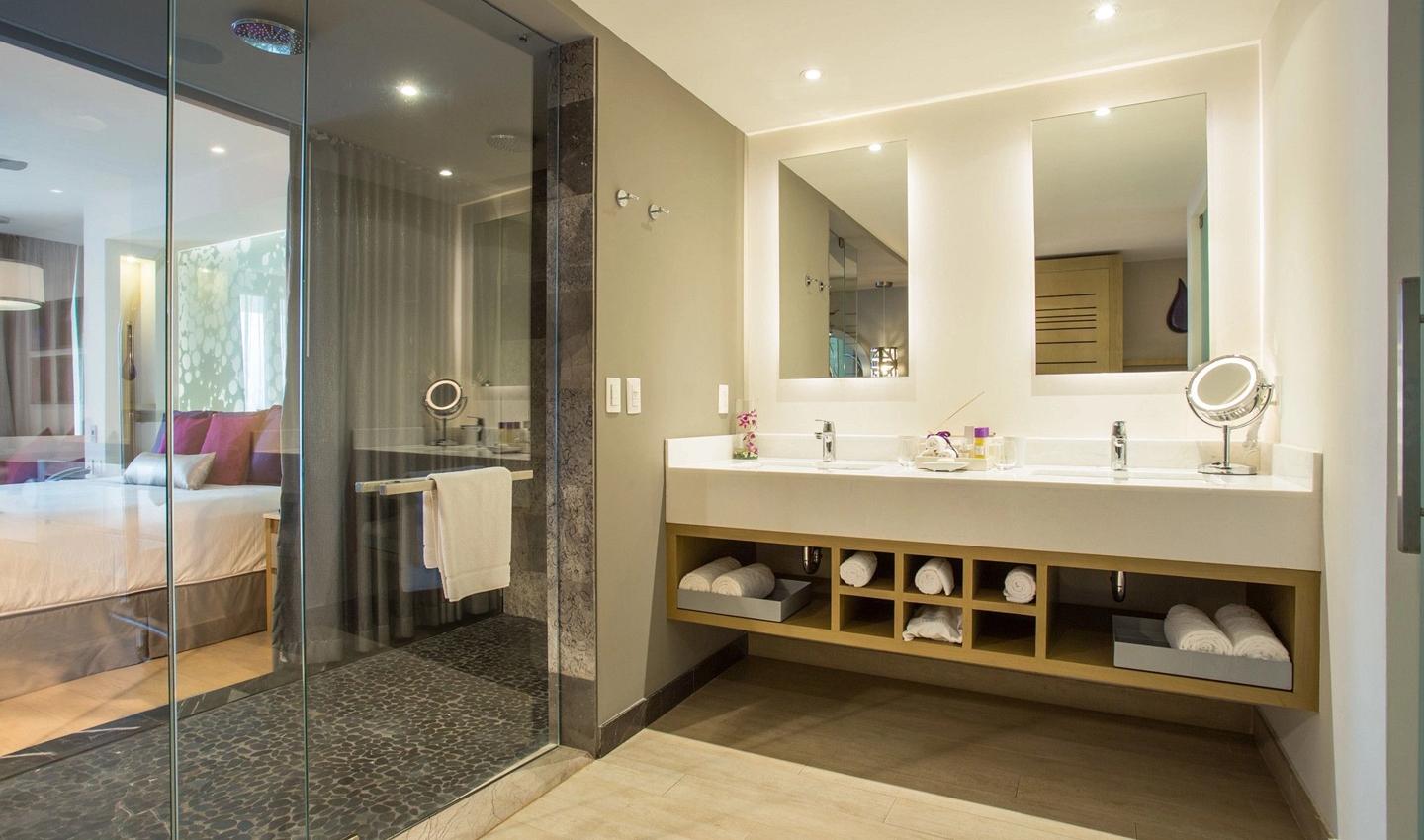 Secrets-Riviera-Cancun-Resort-Bathroom