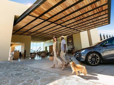 La-Casa-de-la-Playa-Lobby-Area