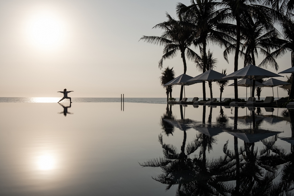TIA-Wellness-Resort-Beach-Living