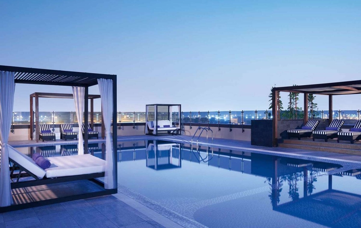 Pullman-Dubai-Creek-City-Center-Pool